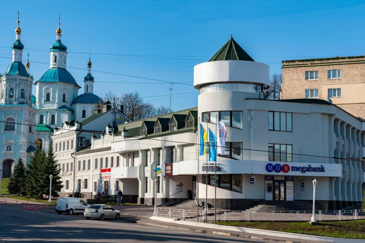 Hotel Voskresensky 3*